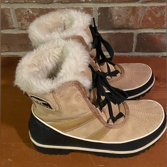 NWOT Sorel Boots - Picture 3 of 7